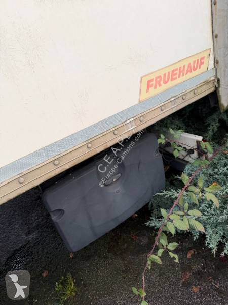 Semi remorque Fruehauf essieux SAF