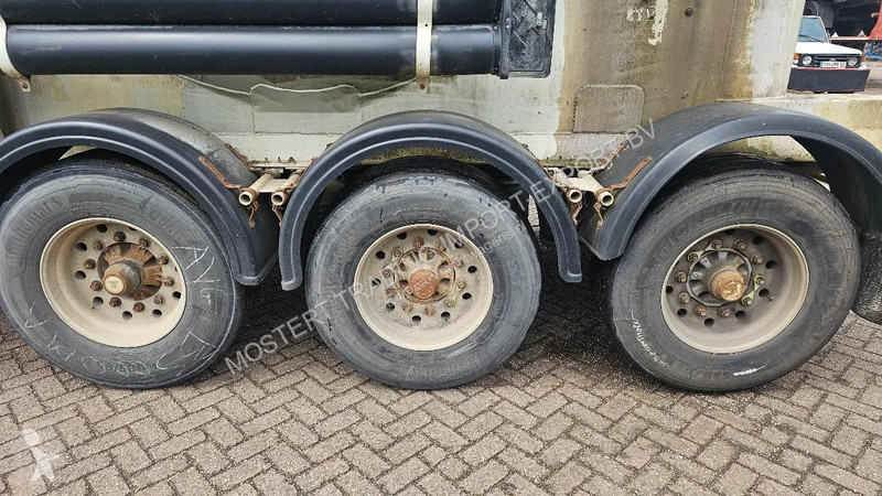 Semitrailer Spitzer Eurovrac Silo 43m3 Spitzer...