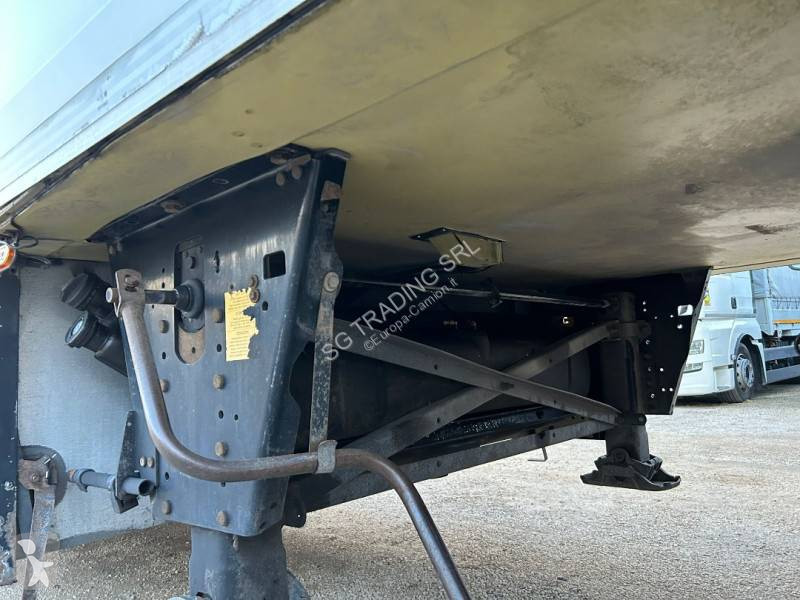 نصف مقطورة Schmitz Cargobull frigo