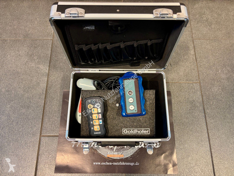 نصف مقطورة Goldhofer STN-L 3 "Stepstar...