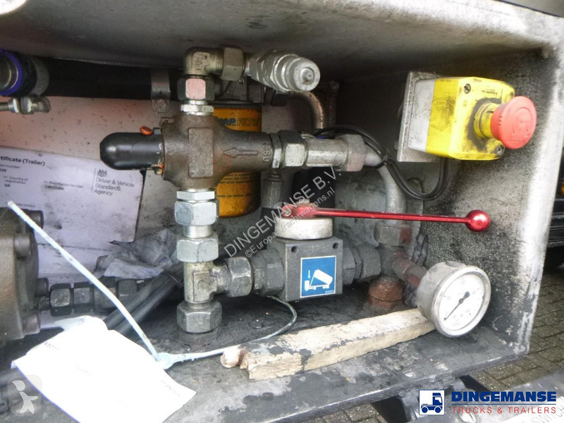 Oplegger Feldbinder Powder tank alu 63 m3...