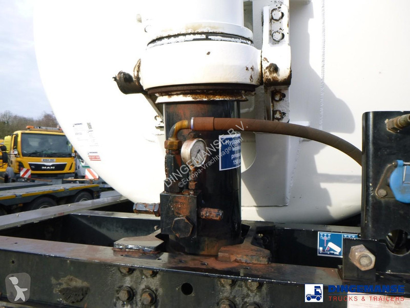 نصف مقطورة Feldbinder Powder tank alu 63 m3...