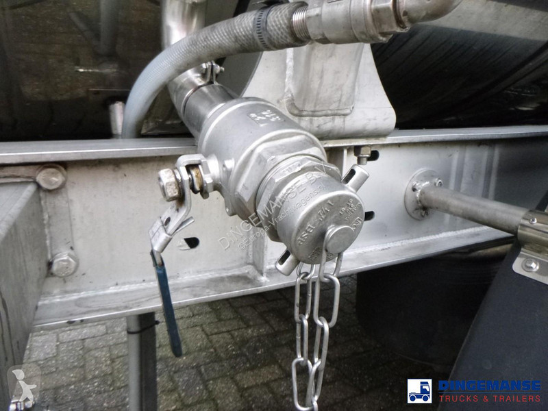 Semi remorque LAG Chemical tank inox L4BH 32.5...