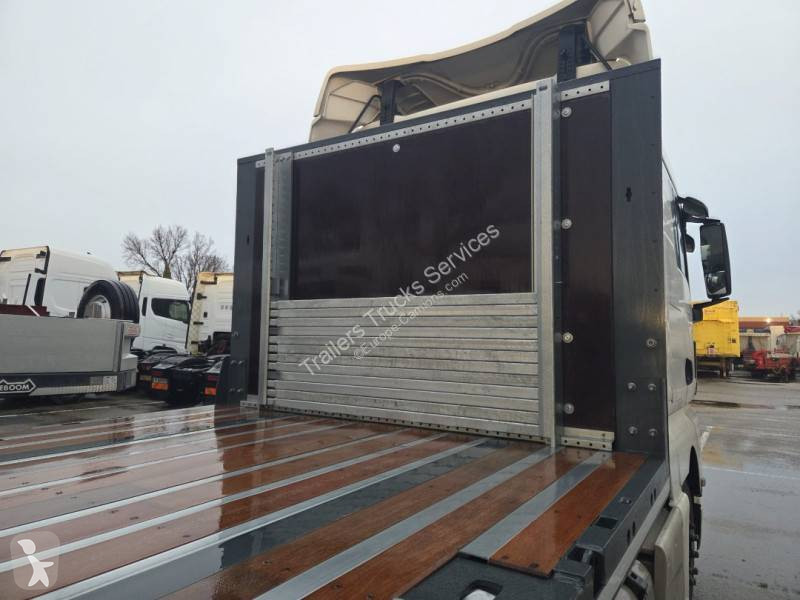 نصف مقطورة Lecitrailer