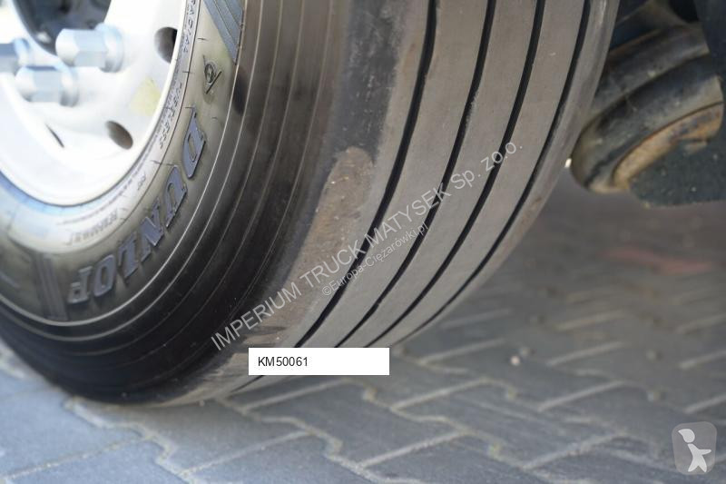 نصف مقطورة Bodex