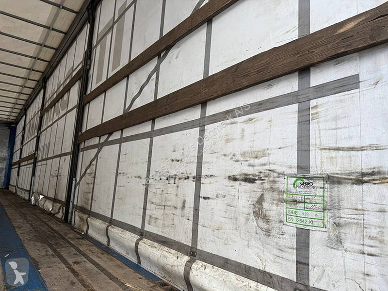 نصف مقطورة Kel-Berg Curtainsider / Planenauflieger