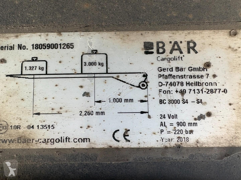 نصف مقطورة Schmitz Cargobull 18 + STEERING AXLE...