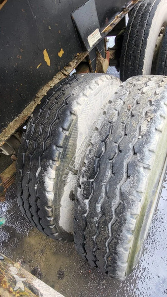 Semirimorchio Trailor 2 Axle , 8 Tyres , Steel...