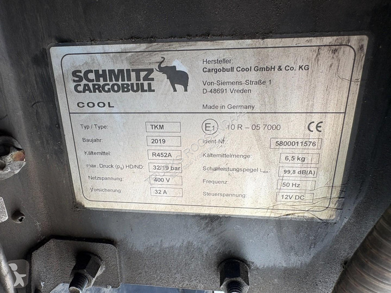 نصف مقطورة Schmitz Cargobull N/A + SCHMITZ...