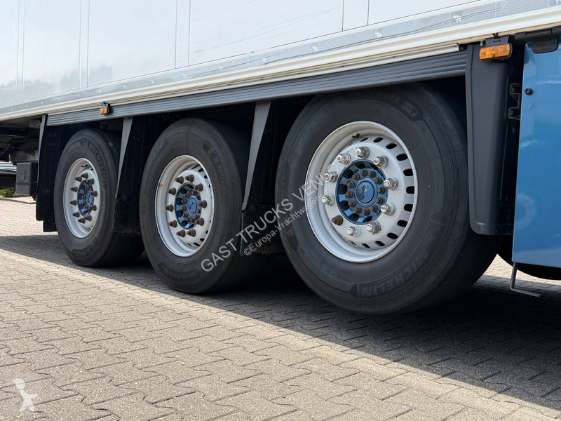 نصف مقطورة Schmitz Cargobull N/A Thermo King...