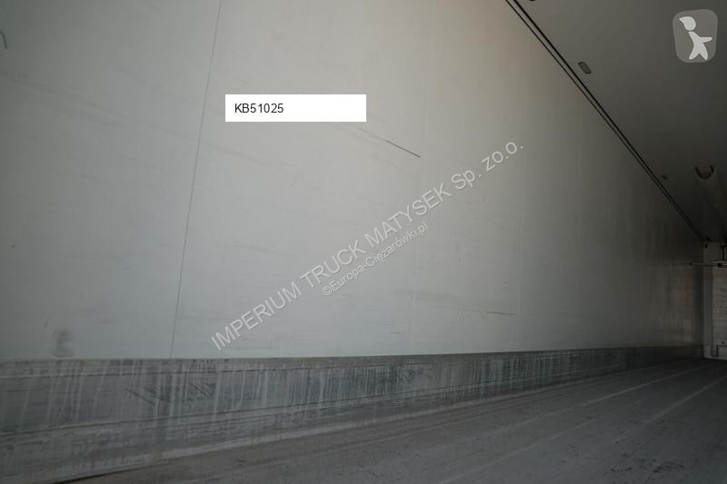 نصف مقطورة Schmitz Cargobull