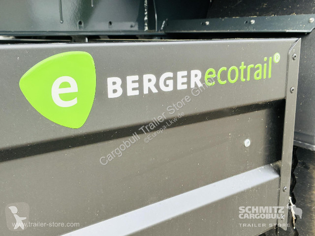نصف مقطورة Berger Curtainsider Standard Getränke