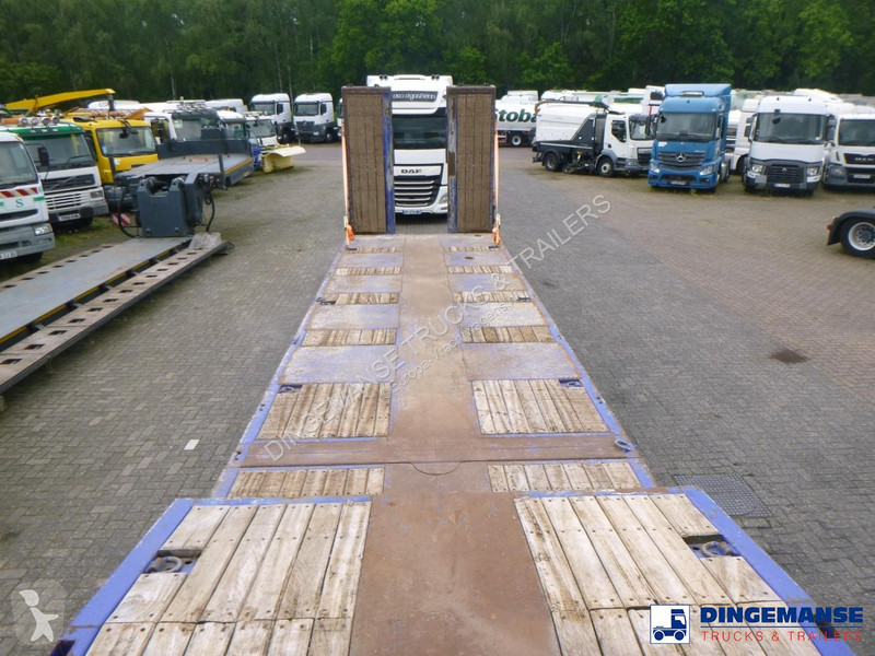 Semirimorchio Kässbohrer 5-axle semi-lowbed...