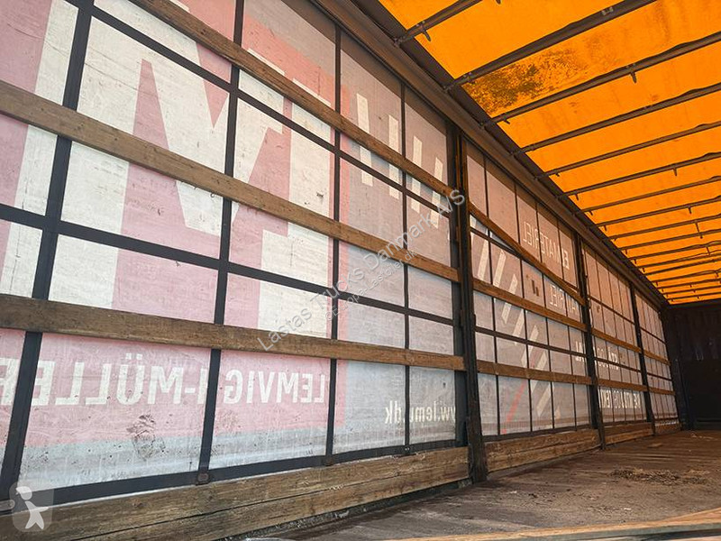 نصف مقطورة Krone Curtainsider / Planenauflieger
