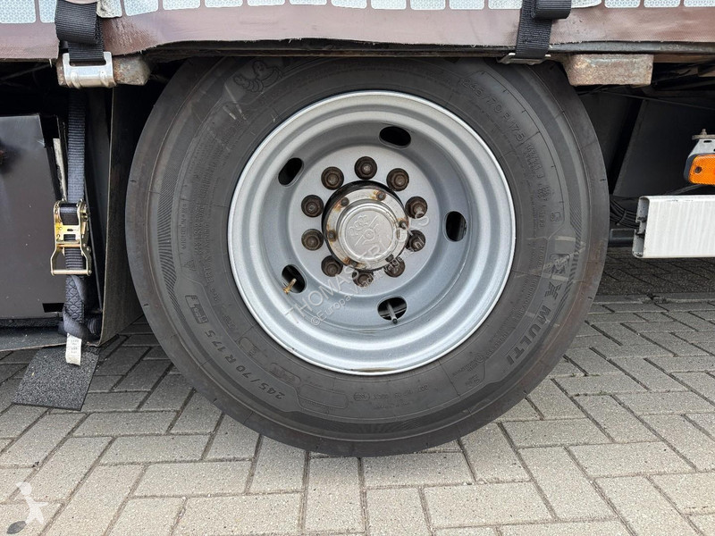 نصف مقطورة Esve TAD 12-10, 9.0 Ton Taillift,...
