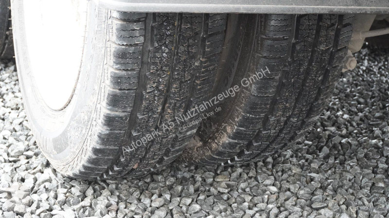 نصف مقطورة Iveco 35C21 SZM Clixtar City Trailer...