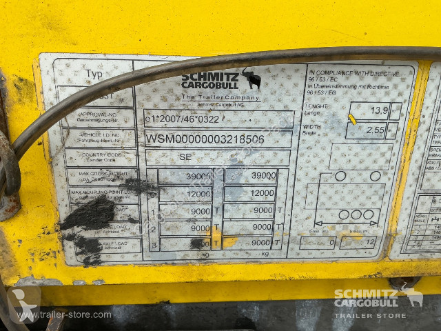 نصف مقطورة Schmitz Cargobull Curtainsider Mega