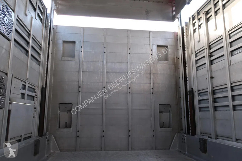 نصف مقطورة Pezzaioli SBA 31 - Cattle transport...