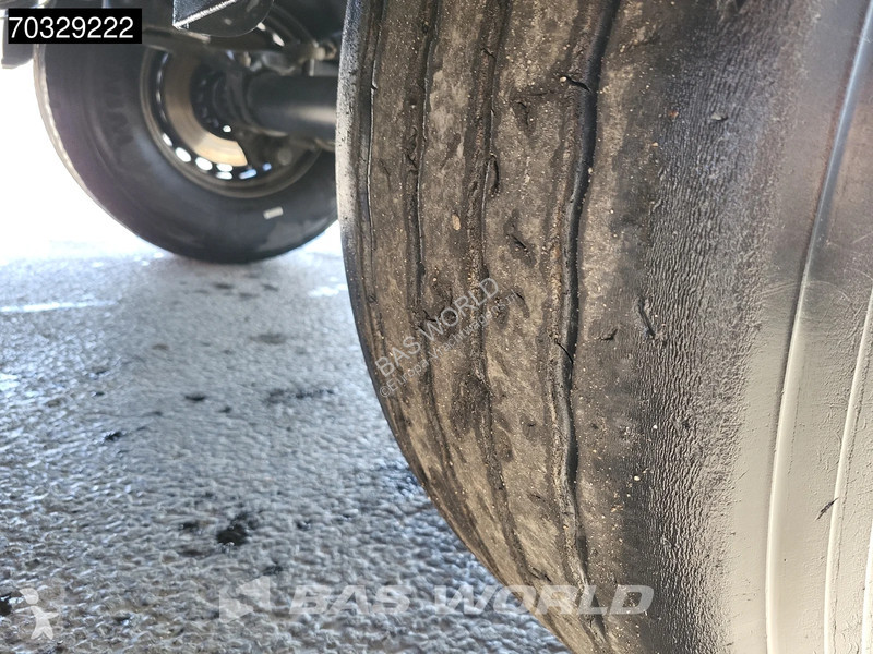 نصف مقطورة Schmitz Cargobull SCB*S3D Lift Axle...