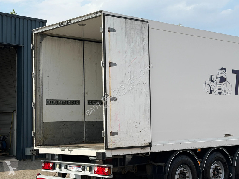 نصف مقطورة Ekeri Full Side Opening / Lift-Axle...
