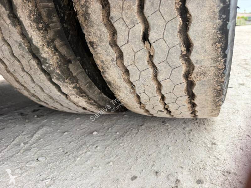 نصف مقطورة Trailor