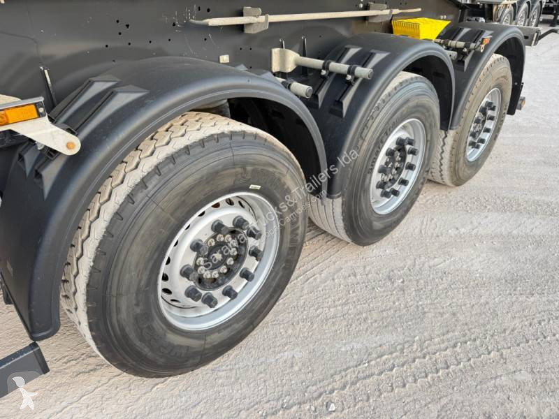 نصف مقطورة Schmitz Cargobull