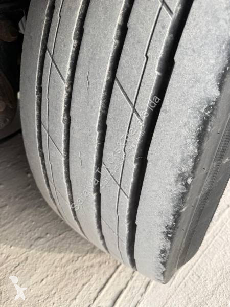نصف مقطورة Krone