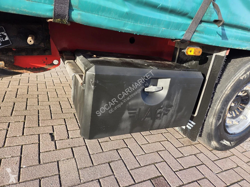نصف مقطورة LAG 3 axle curtain trailers saf axles