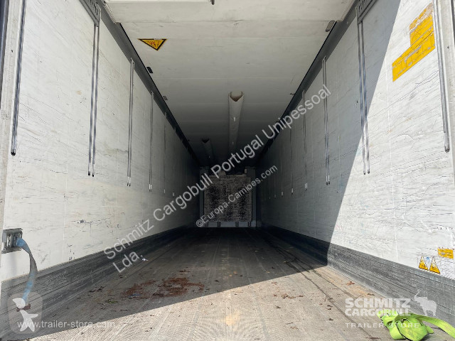 نصف مقطورة Schmitz Cargobull Semitrailer Reefer...