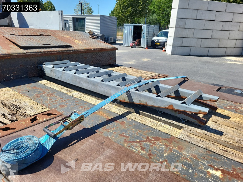 نصف مقطورة Fliegl SDS 550T 3 axles Steering...