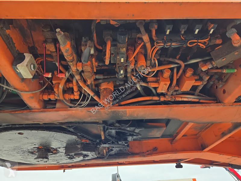 Полуприцеп Goldhofer STZ-L6-67/80A