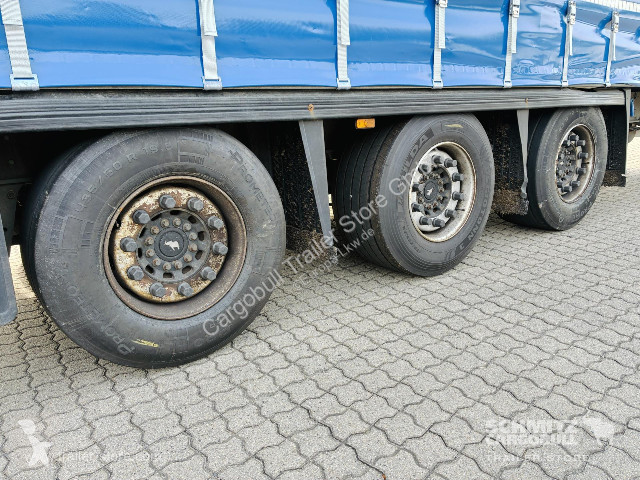 نصف مقطورة Schmitz Cargobull Curtainsider Coil...