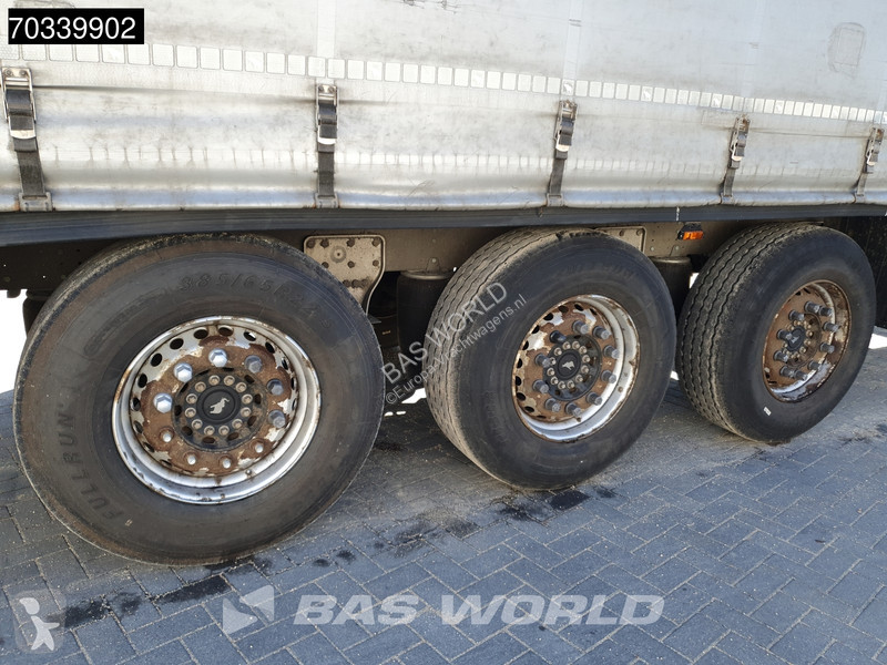 Schmitz Cargobull SCB*S3T 3 axles Sliding roof...