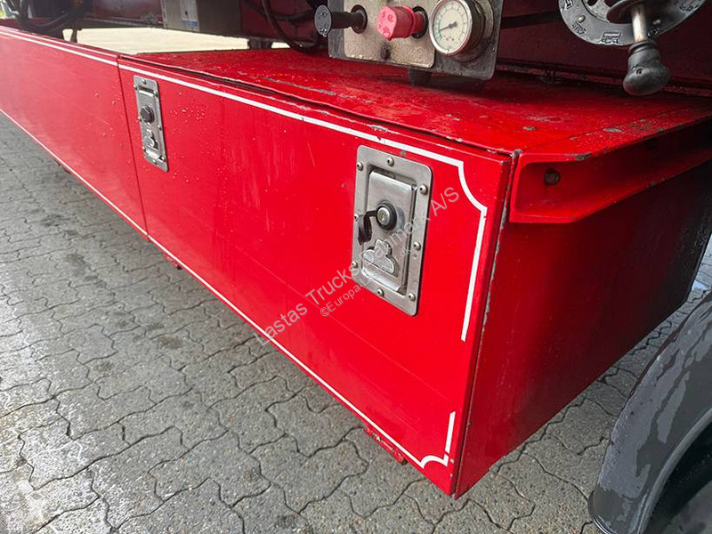 Walkingfloor / Schubbodenauflieger semi-trailer