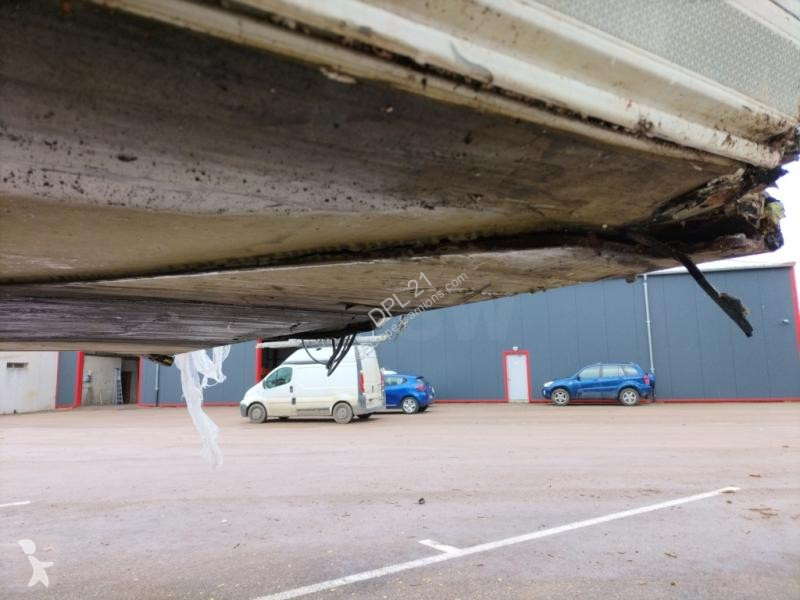 Semitrailer Schmitz Cargobull  S3SD22