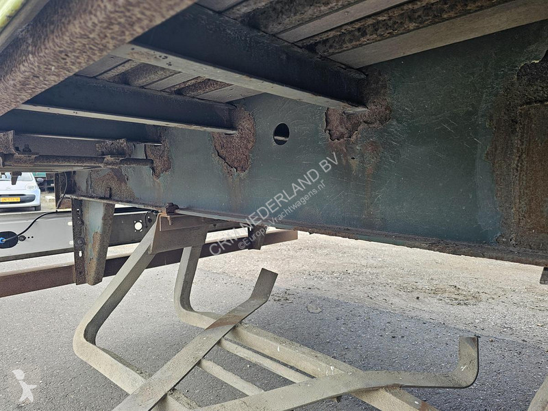 Semi remorque Fruehauf 3 AXLE CURTAINSIDER |...