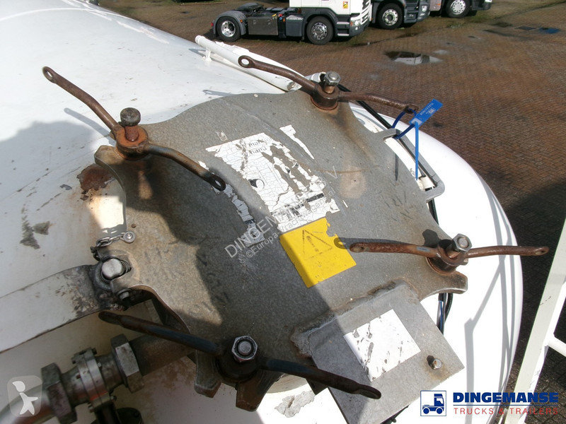 Semi reboque Feldbinder Powder tank alu 41 m3...