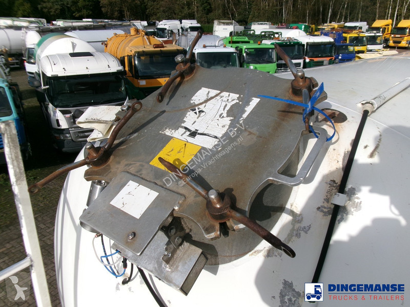 Semi reboque Feldbinder Powder tank alu 41 m3...