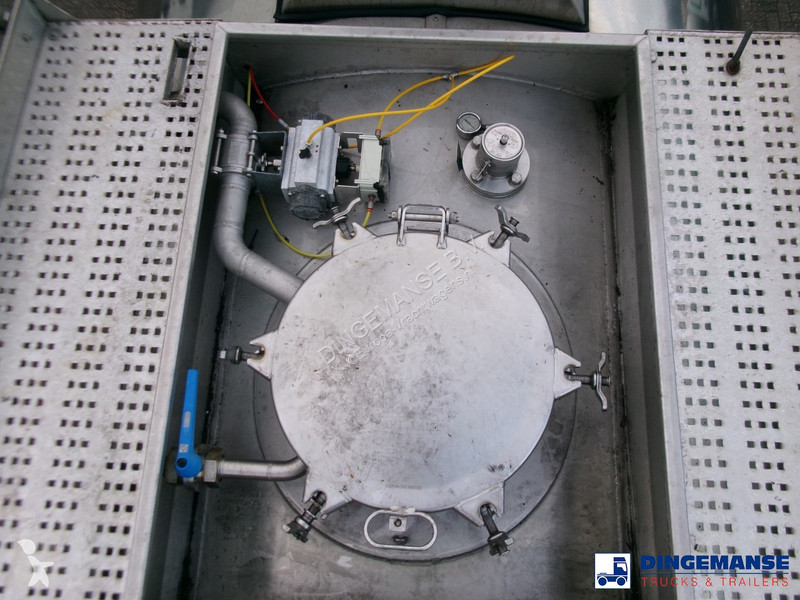 Semiremorca Indox Chemical tank inox L4BH 33.5...