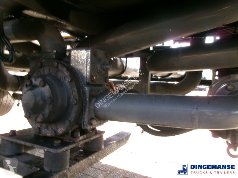 Semiremorca LAG Fuel tank alu 44.5 m3 / 6 comp...