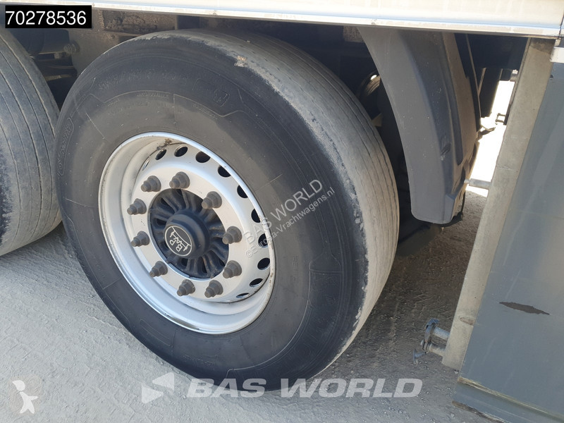 Semiremorca Lamberet SR2B-5T8-1B 3 axles...