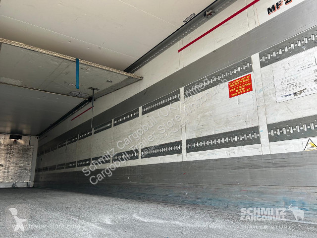 نصف مقطورة Schmitz Cargobull Reefer Multitemp