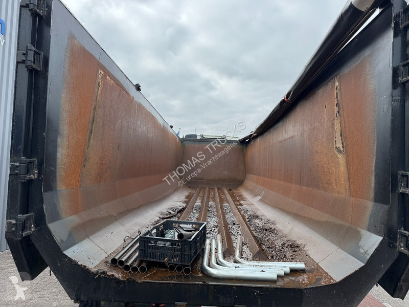 Semiremorca Minerva Pellicano 35 m3 / 47.000 Kg