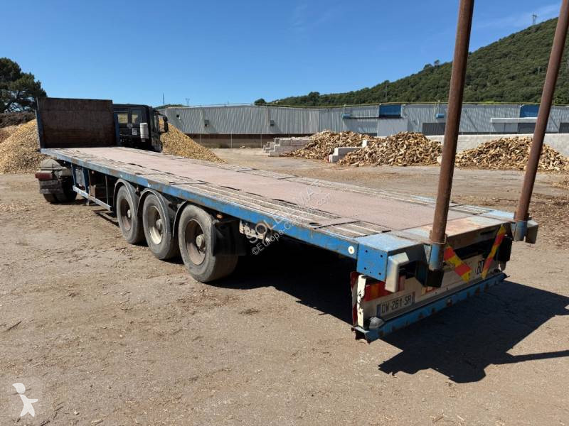 Semitrailer General Trailers