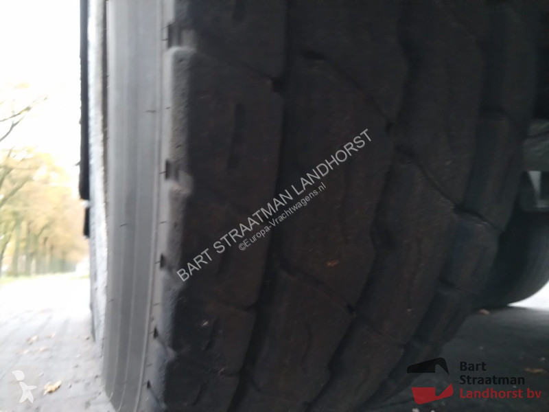 Semitrailer ATM OKA 17/27 3 Assen geïsoleerde...
