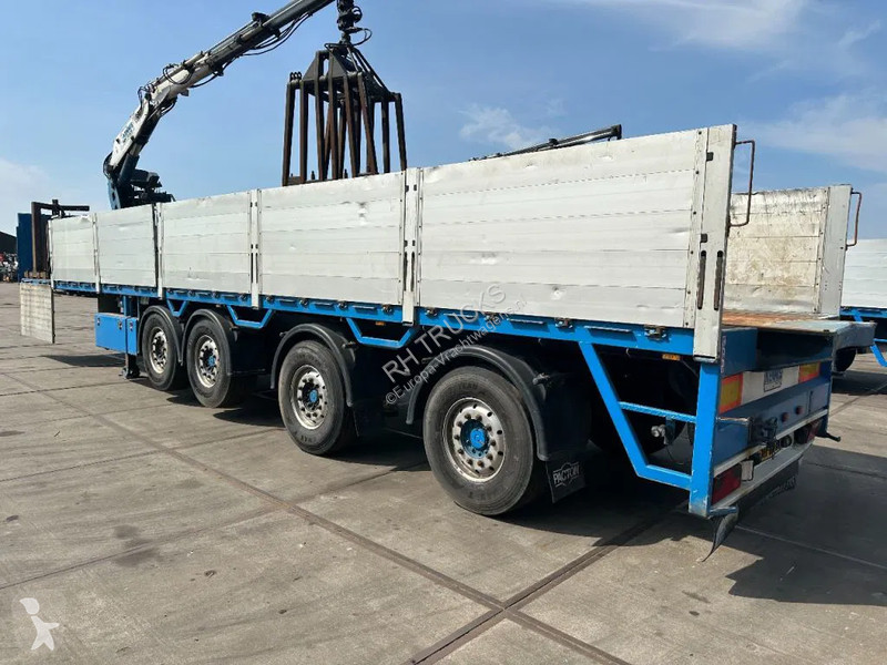 Semitrailer Pacton 4 X 4 ASSIGE MET KENNIS...