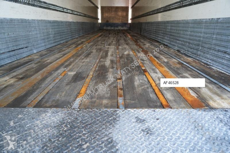 Semiremorca Fruehauf IZOTERMA / KONTENER /...