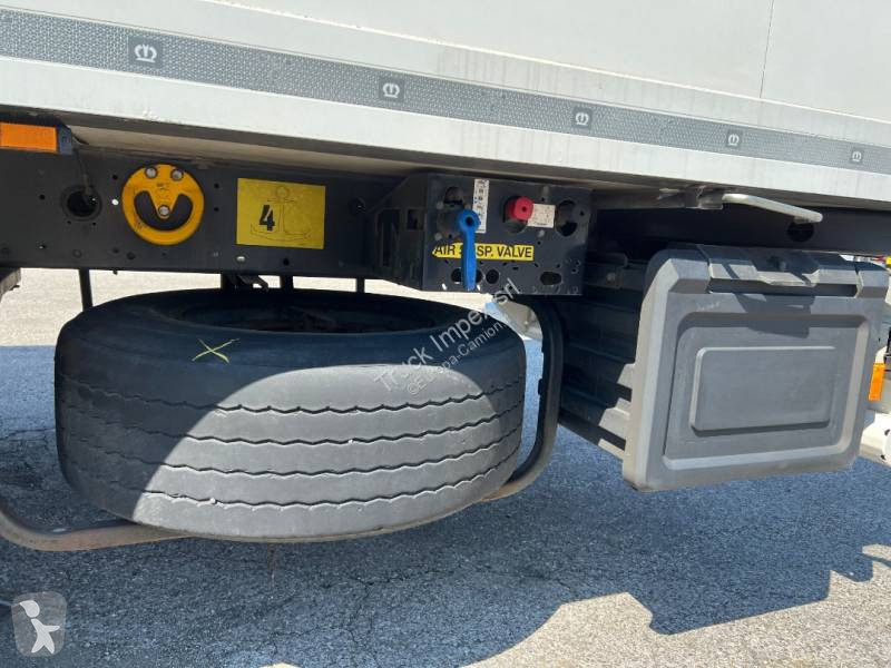Semitrailer Krone Thermo King SLXi 300