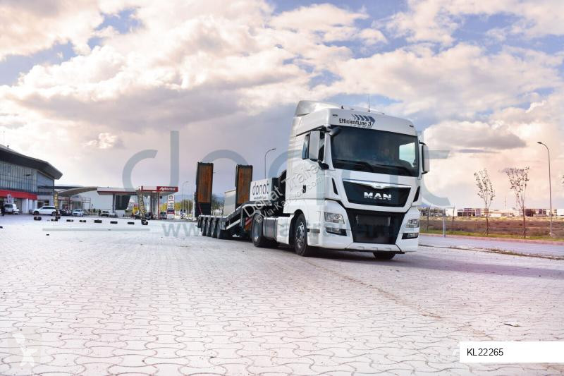 Semiremorca Donat 4 axle Lowbed Semitrailer...