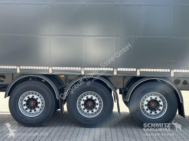 Semitrailer Berger Curtainsider Coil